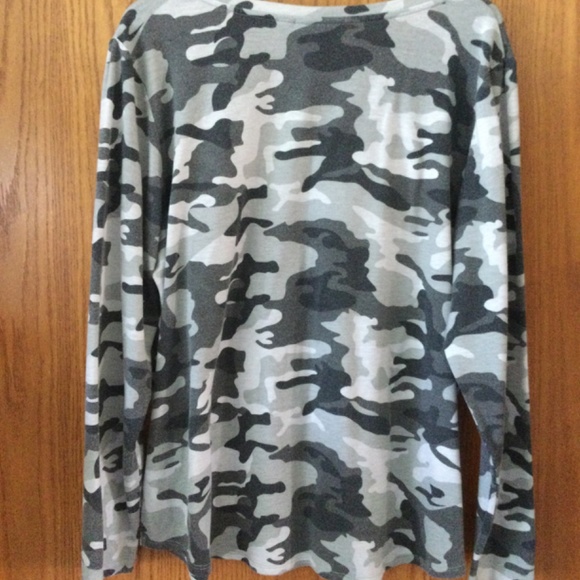 Attitudes by Renee Top - Picture 3 of 5